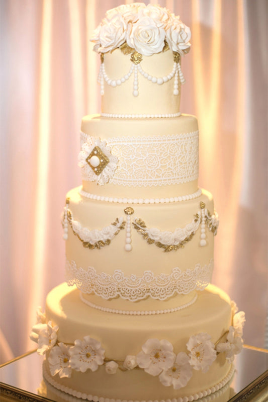 Wedding cake Сhampagne